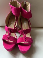 Uber Sexy Vampish  hot Pink high platform wedge sandal BNWOB