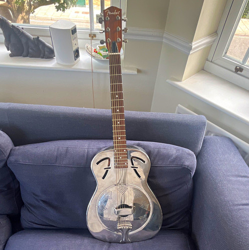 Fender acoustic - fr-50,