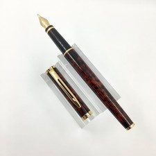 Waterman Preface marble fountain pen, oblique 18k gold nib
