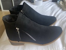 Ladies Black Boots Womens Ankle Zip Up Low Heel Chelsea Shoes UK Size 6.5