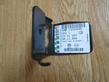 VAUXHALL INSIGNIA ESTATE TOURER BOOT LOAD COMPARTMENT NET BRACKET HOLDER RIGHT