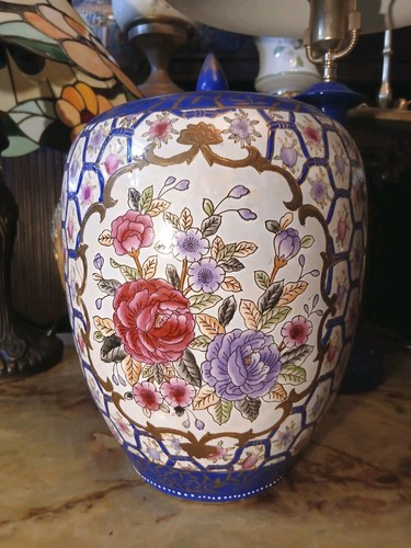 Large chinese porcelain - large,
