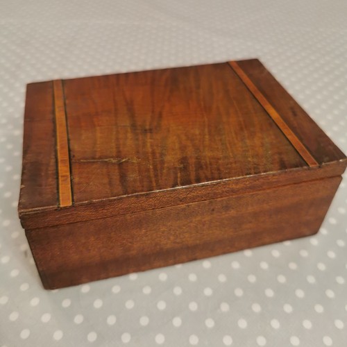 Vintage wooden box with lid - wooden,
