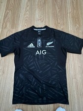 BNWT Large Mens New Zealand