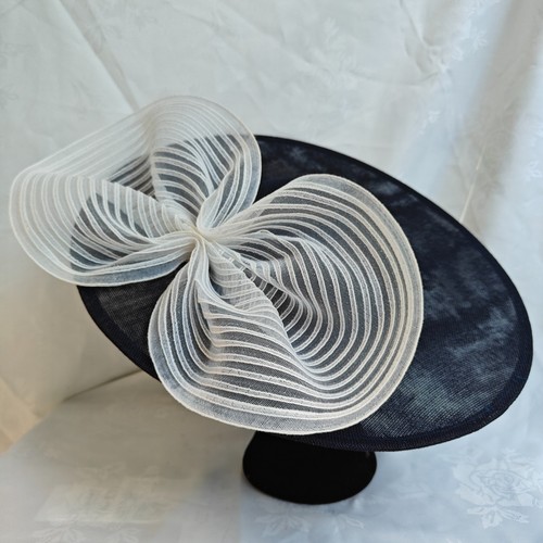 Navy blue white bow - bow, brim