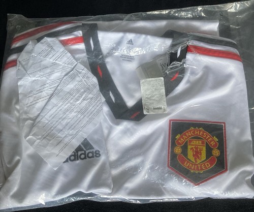 Manchester united away shirt - away,