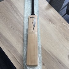 Salix Knife Grade 1  Cricket