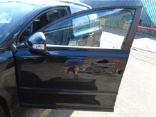 10 VOLVO V50 SE 1.6D NEARSIDE