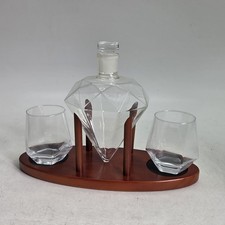 BeCeLe Diamond Shaped Whisky