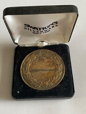 LARGE ANTIQUE GILT BRONZE ENGLISH DOG SHOW MEDAL DANDIE DINMONT TERRIER 1995