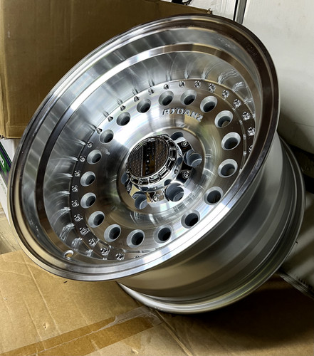 Alloy wheels 6x139 7 - 17",