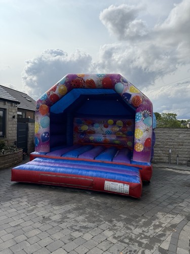 Adult bouncy castle 15x15 - adult,