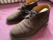 Trickers size 9 Dark brown suede chukka boots