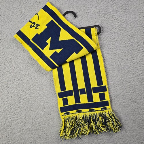 University michian scarf - university, u