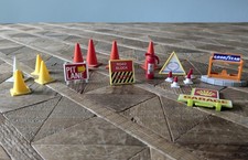 Lot Vintage Toy Plastic Road