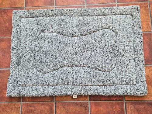 Berber dog crate mat - x, large.+