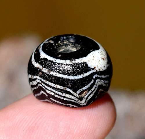 Ancient islamic black glass - ancient,