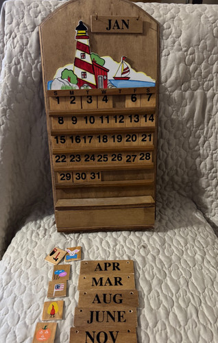 Vintage wooden perpetual - wooden,