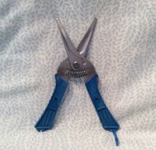 Vintage Tullen Self-Sharpening Kitchen Snips Scissors Made in New Zealand      K