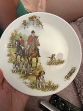 Vintage Wedgwood Round Serving Plate Fox Hunting Scene Metallised England