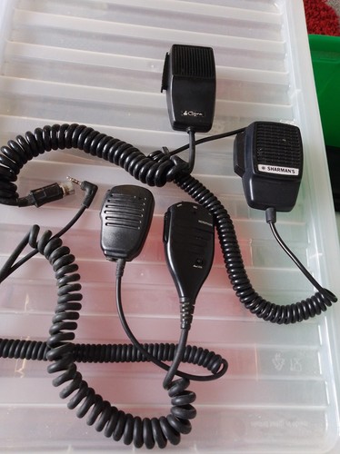Job lot radio microphones - lot,