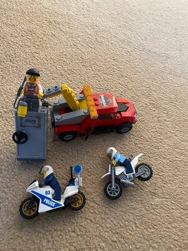 Lego city tow - city:, trouble