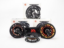 BOXED - PAIR OF LOOP Q7/9 FLY