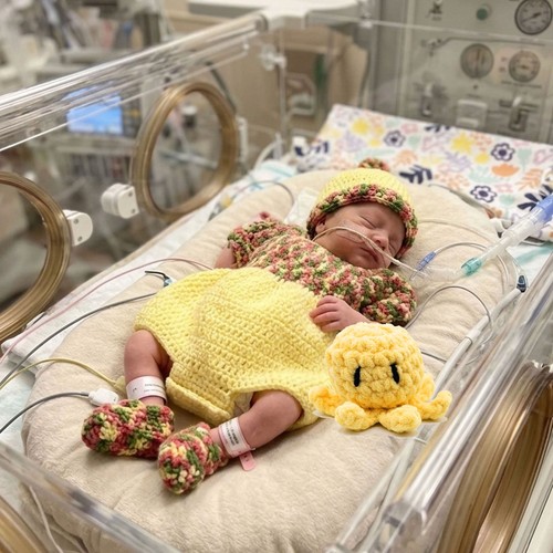 Gender neutral reborn baby - reborn,