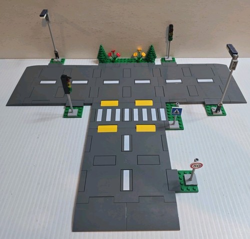 Lego city road - city, plates