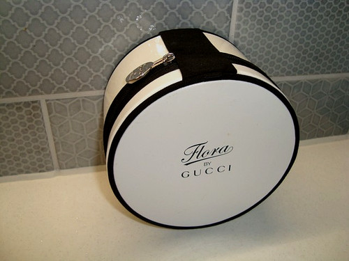 Lovely gucci black white - lovely,