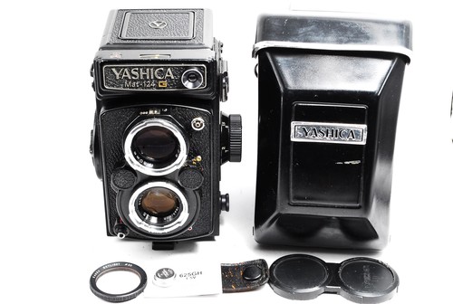 All works yashica mat 124g - works,