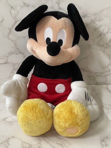Disney store exclusive - 15",