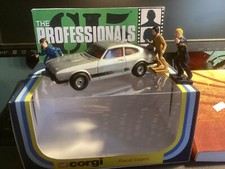 corgi 342 the professionals complete with box and all three figures
