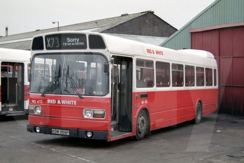 Bus photo red white nd413 - &,