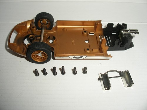 Scalextric w8582 gold ford - w8582,