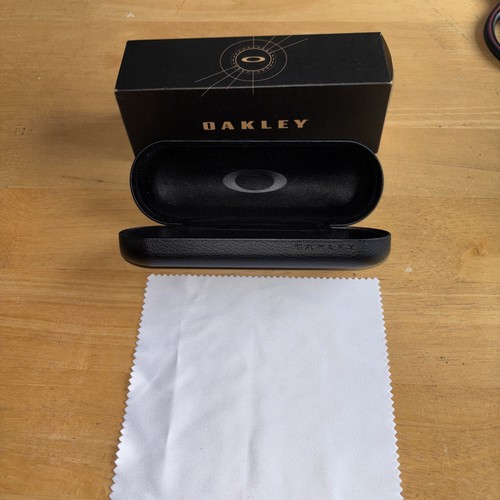Oakley sunglasses glasses - sunglasses,