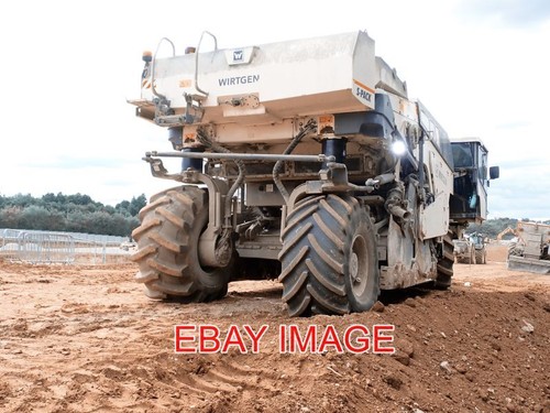 Photo wirtgen large earth - large,