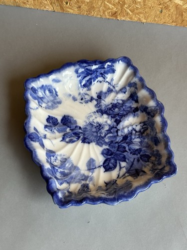 Antique royal doulton - antique,