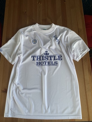 Leeds united football shirt - leeds,