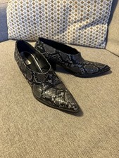 Zara Grey Snake Print Pointed