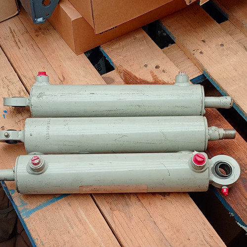 Hydraulic cylinders - 1,