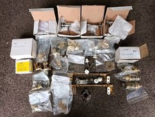 BATHROOM FITTINGS (VARIOUS).  JOB LOT!!!