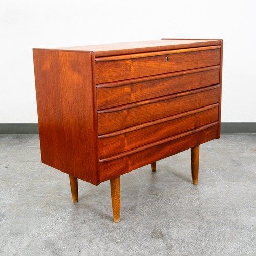 Mid century danish - century,
