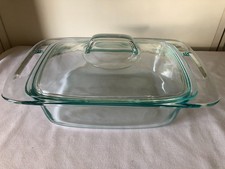 Pyrex Easy Grab 2qt Covered