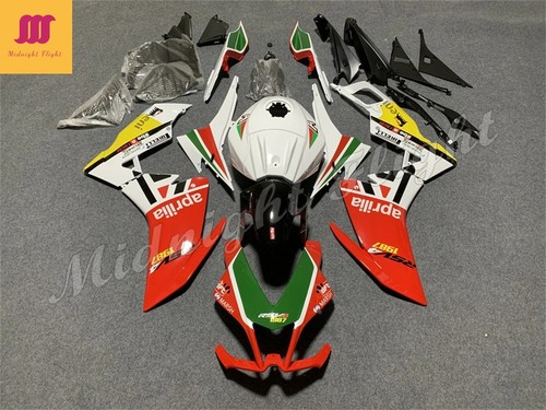 Red white green - red, fairing