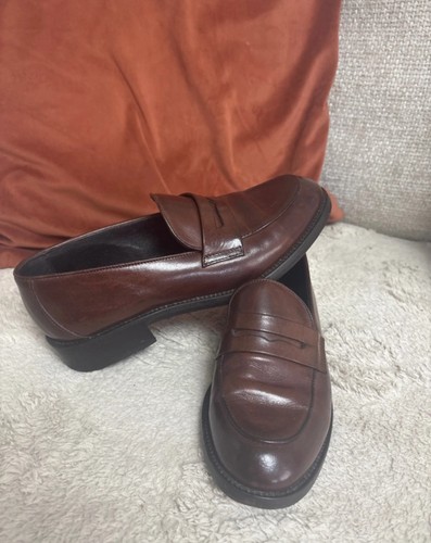 Russell bromley brown - russell, &