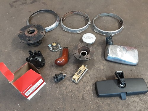 Classic car parts joblot - classic,