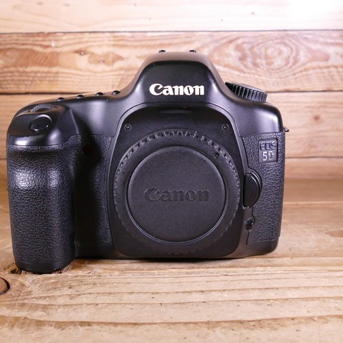 Used canon eos digital slr - digital,
