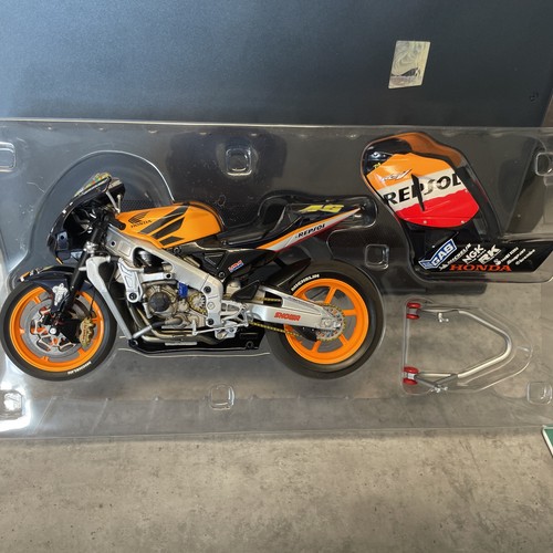 Minichamps honda rc211v - honda,