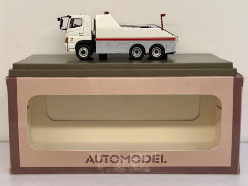 Bus recovery truck fuso - 1/76,